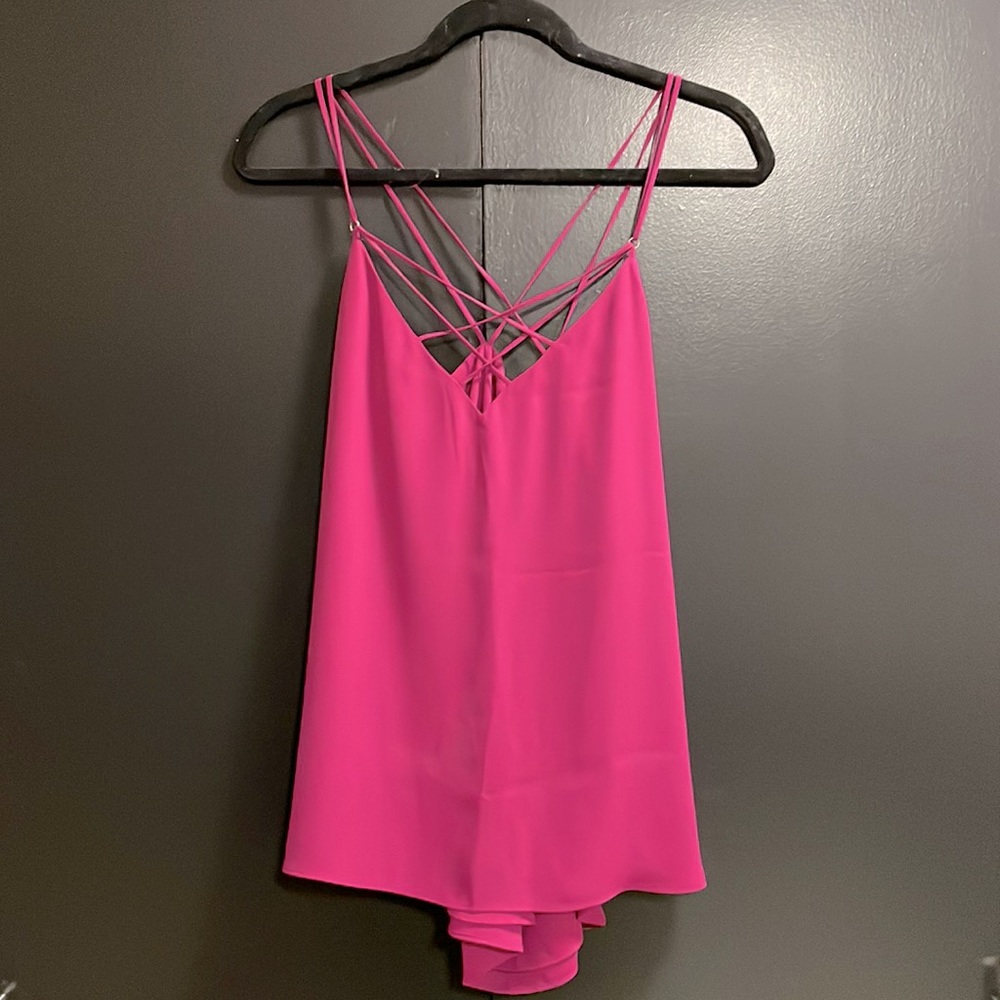 Express strapy crisscross tank magenta size L